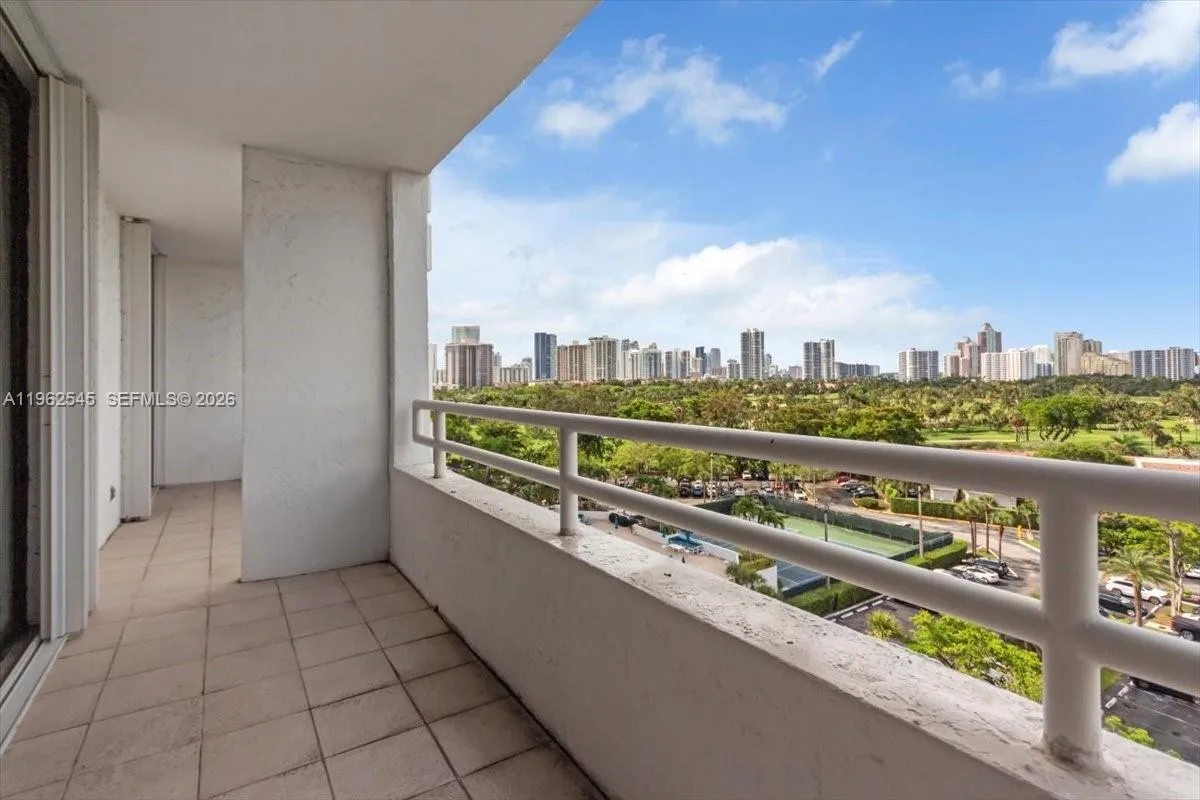 20225 NE 34th Ct # 917, Aventura FL 33180