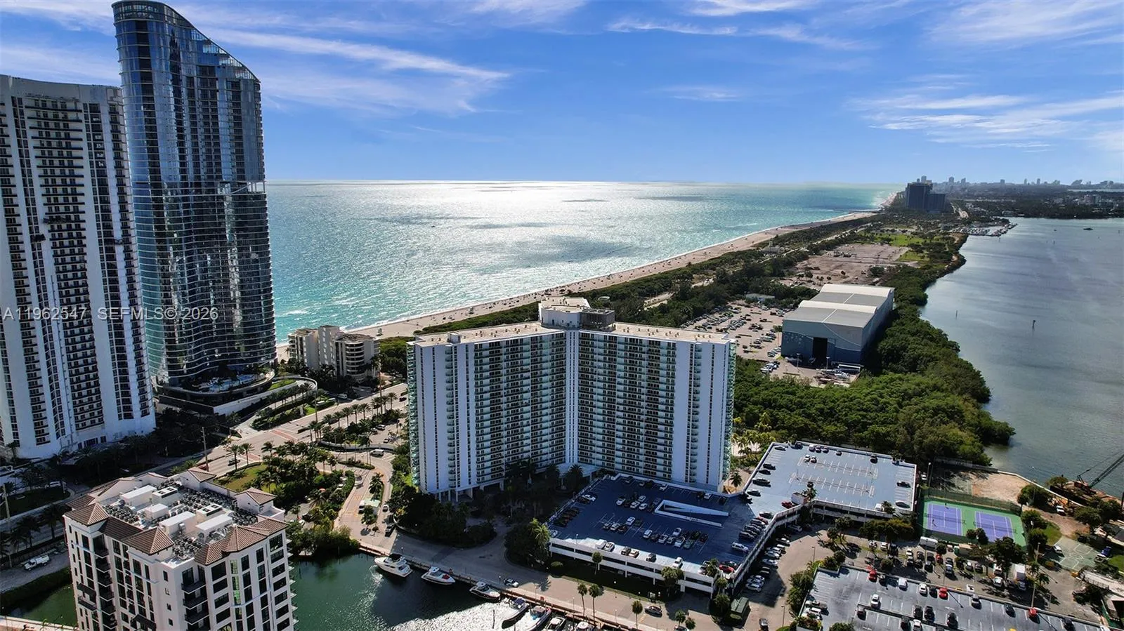 2 bedroom 2 bath for rent at 100 Bayview Dr # 2028, Sunny Isles Beach FL 33160