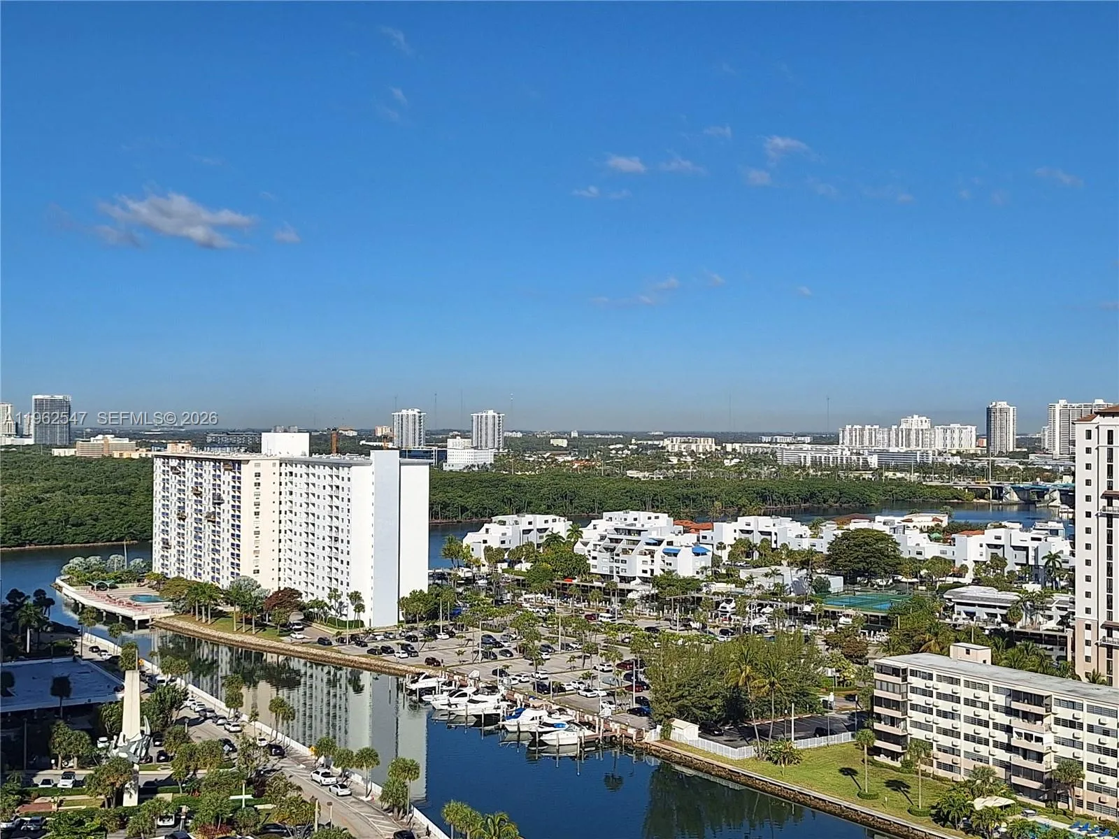100 Bayview Dr # 2028, Sunny Isles Beach FL 33160