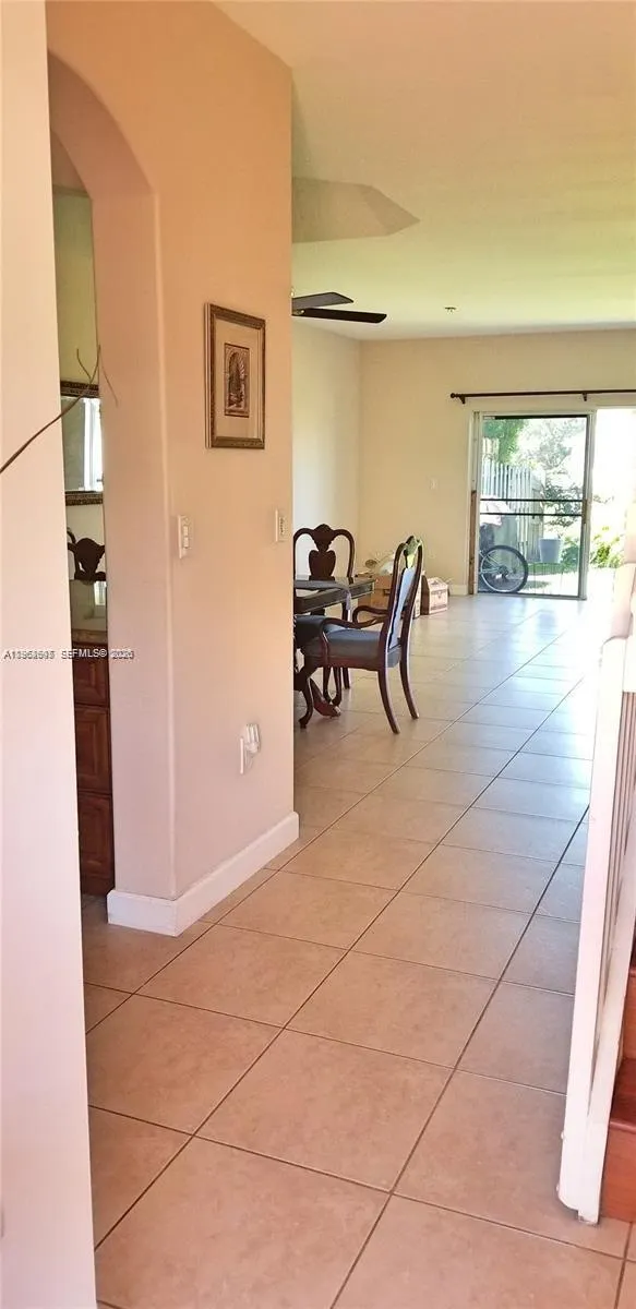 15800 SW 92nd Ave # 11B, Palmetto Bay FL 33157