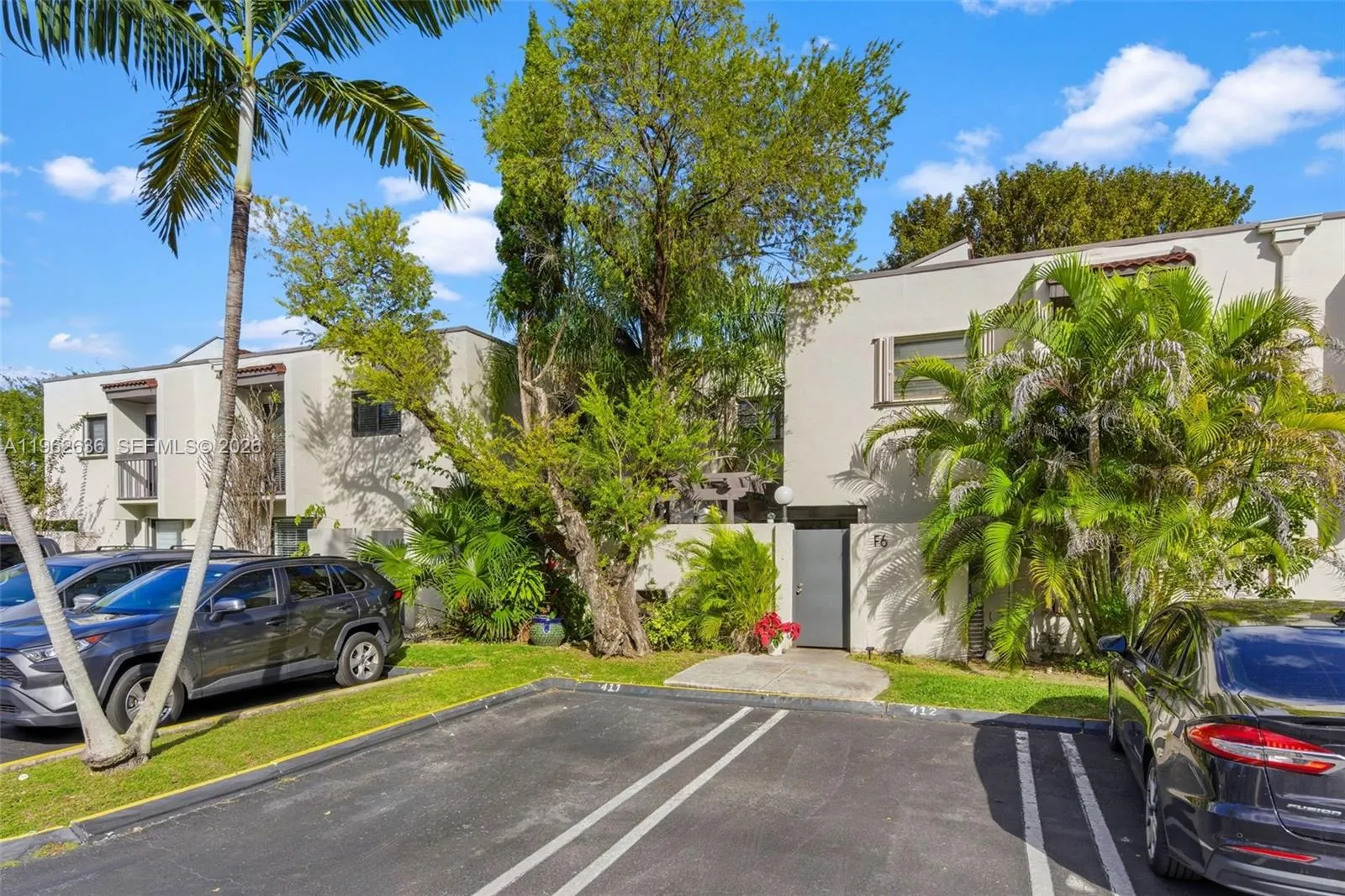 4726 SW 67th Ave # F6, Miami FL 33155