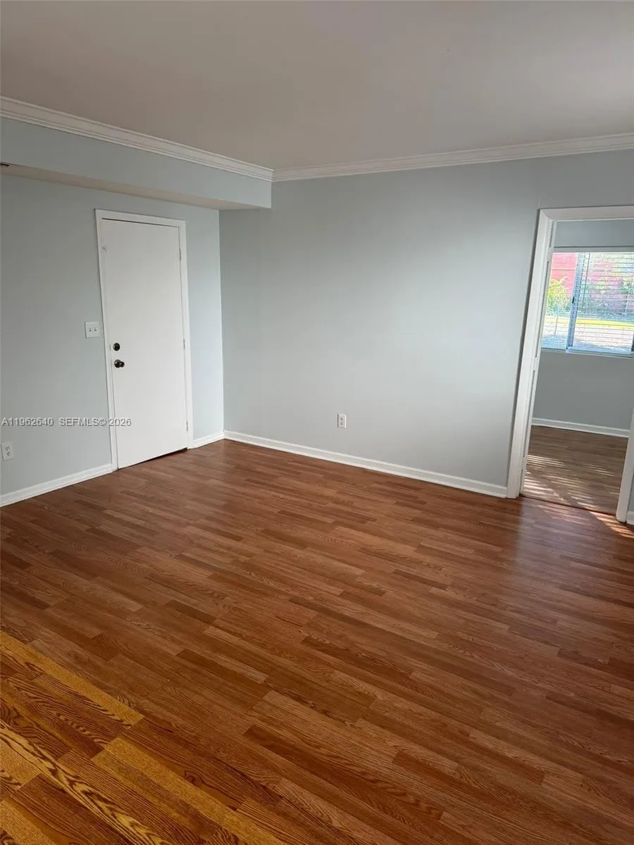 103 NW 6th Ave # 2, Miami FL 33128