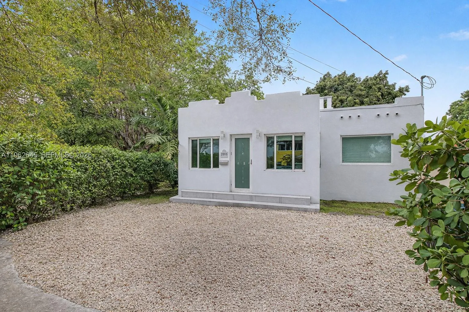 2900 SW 4th St, Miami FL 33135