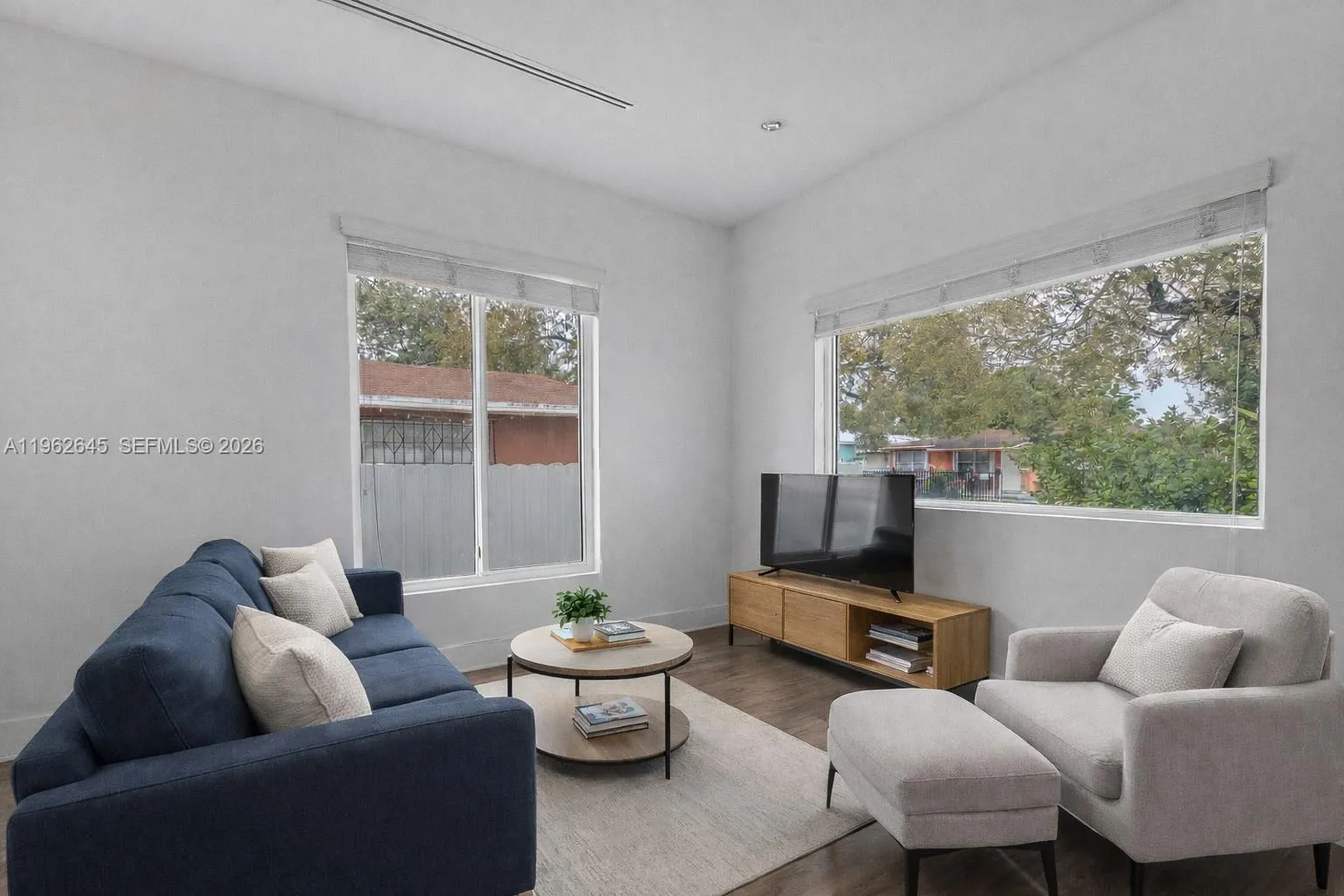 2900 SW 4th St, Miami FL 33135