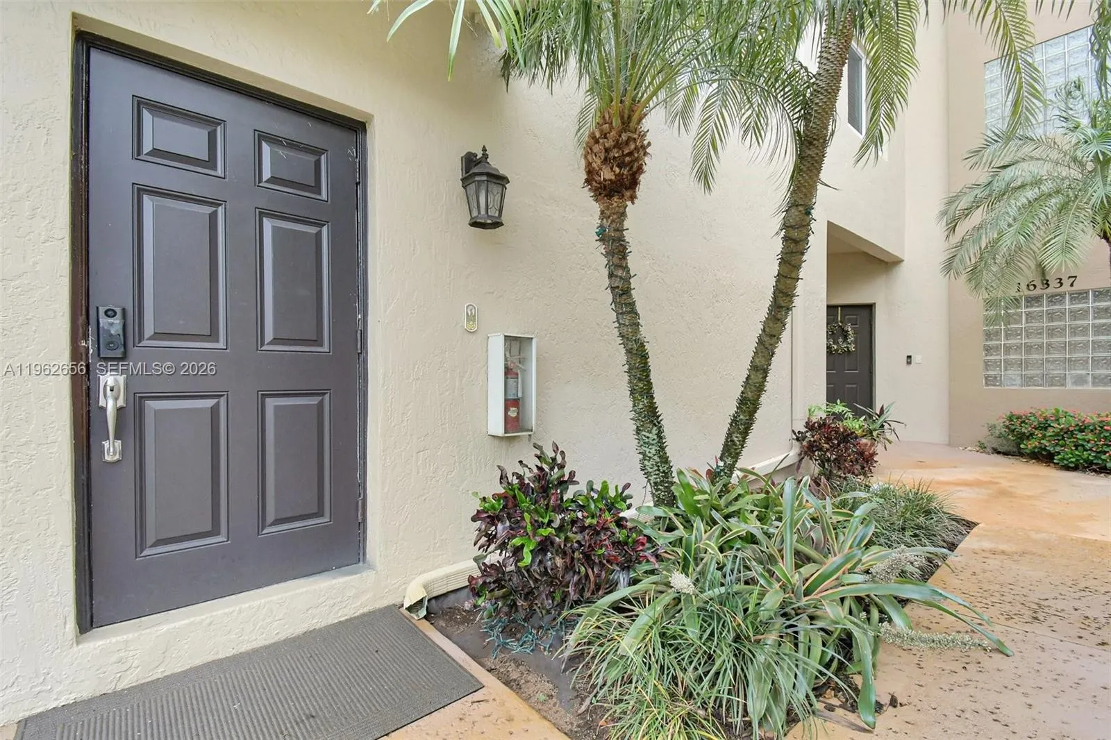 16339 Malibu Dr # 22, Weston FL 33326