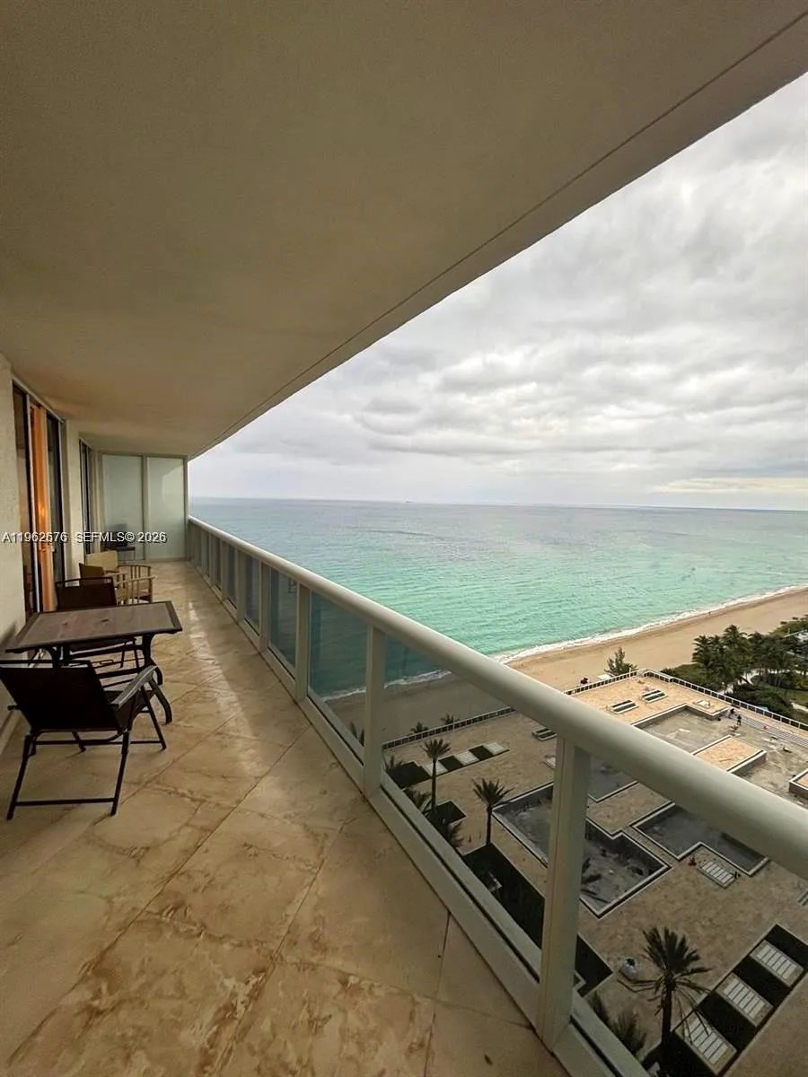1830 S Ocean Dr # 2004, Hallandale Beach FL 33009