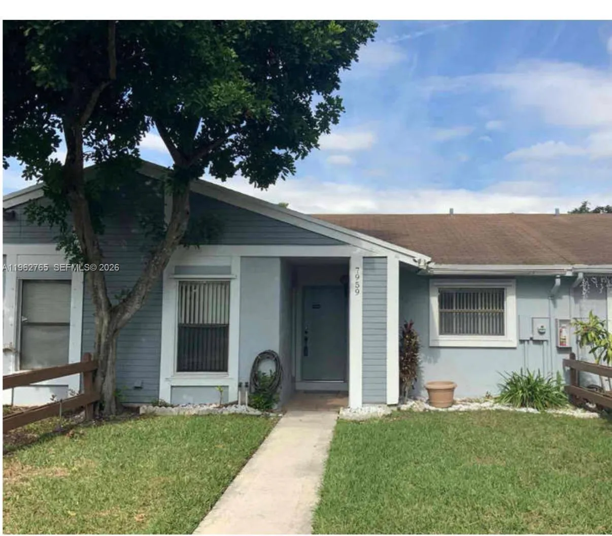 2 bedroom 2 bath for sale at 7959 NW 41st Ct # 7959, Sunrise FL 33351