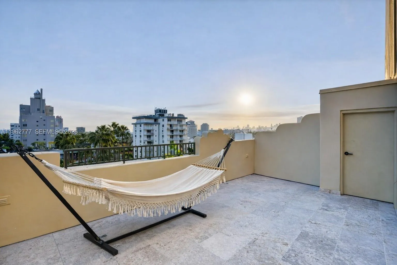 1330 Ocean Dr, Miami Beach FL 33139