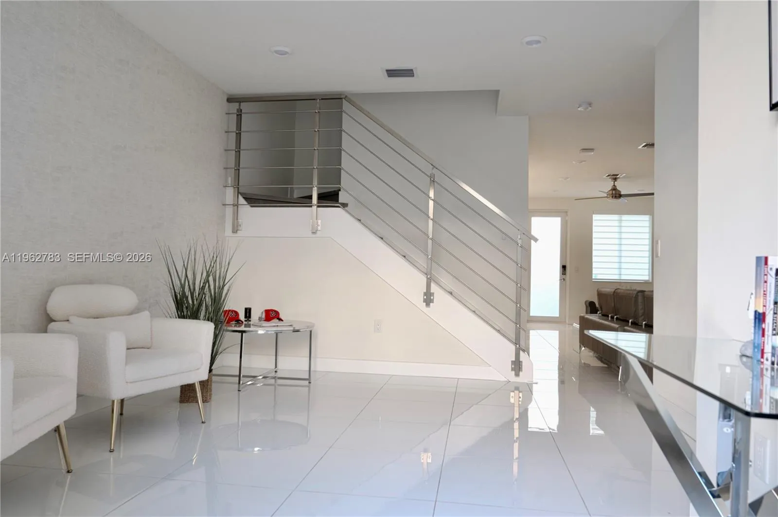 6472 NW 103rd Pl, Doral FL 33178