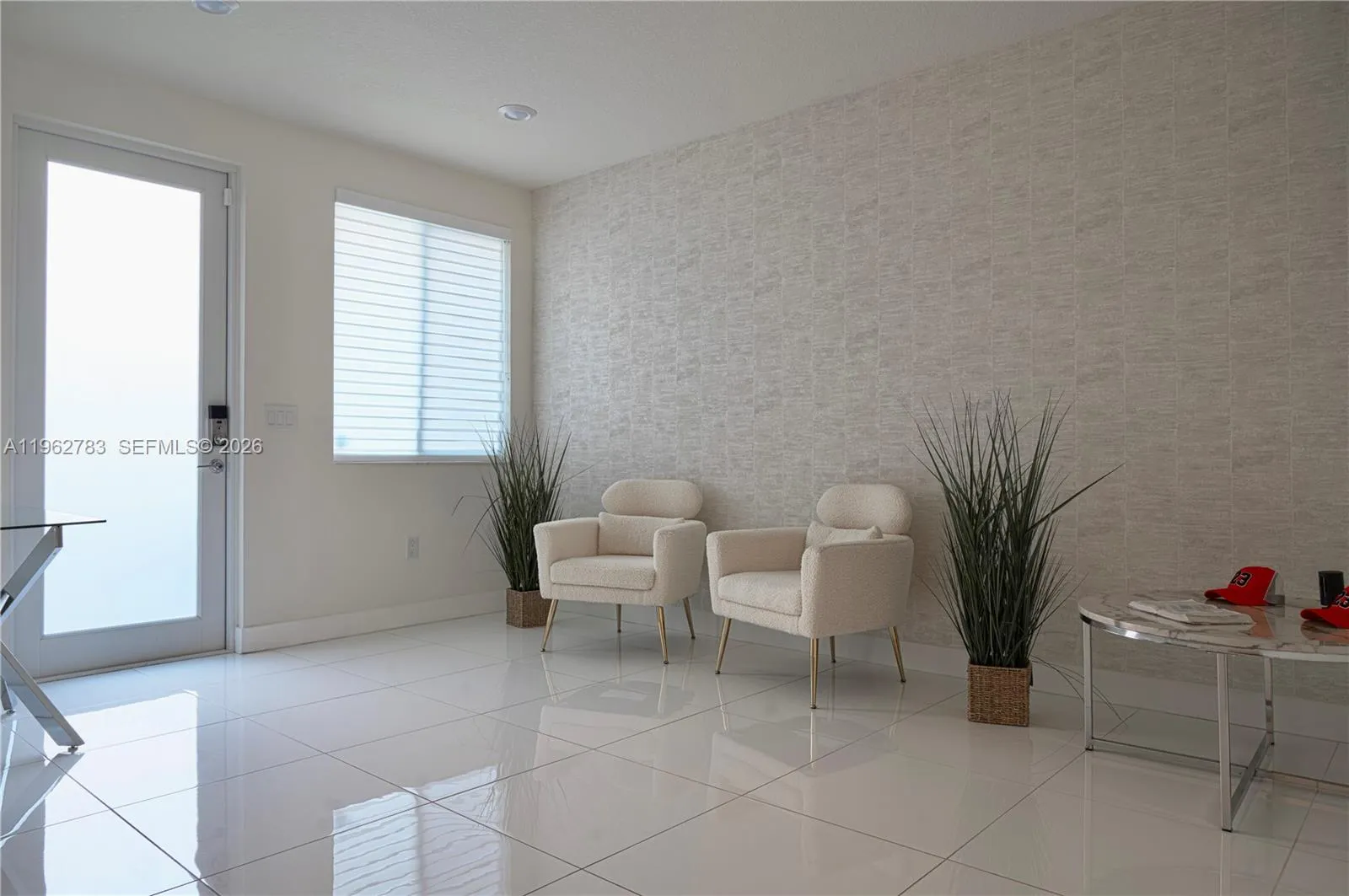 6472 NW 103rd Pl, Doral FL 33178