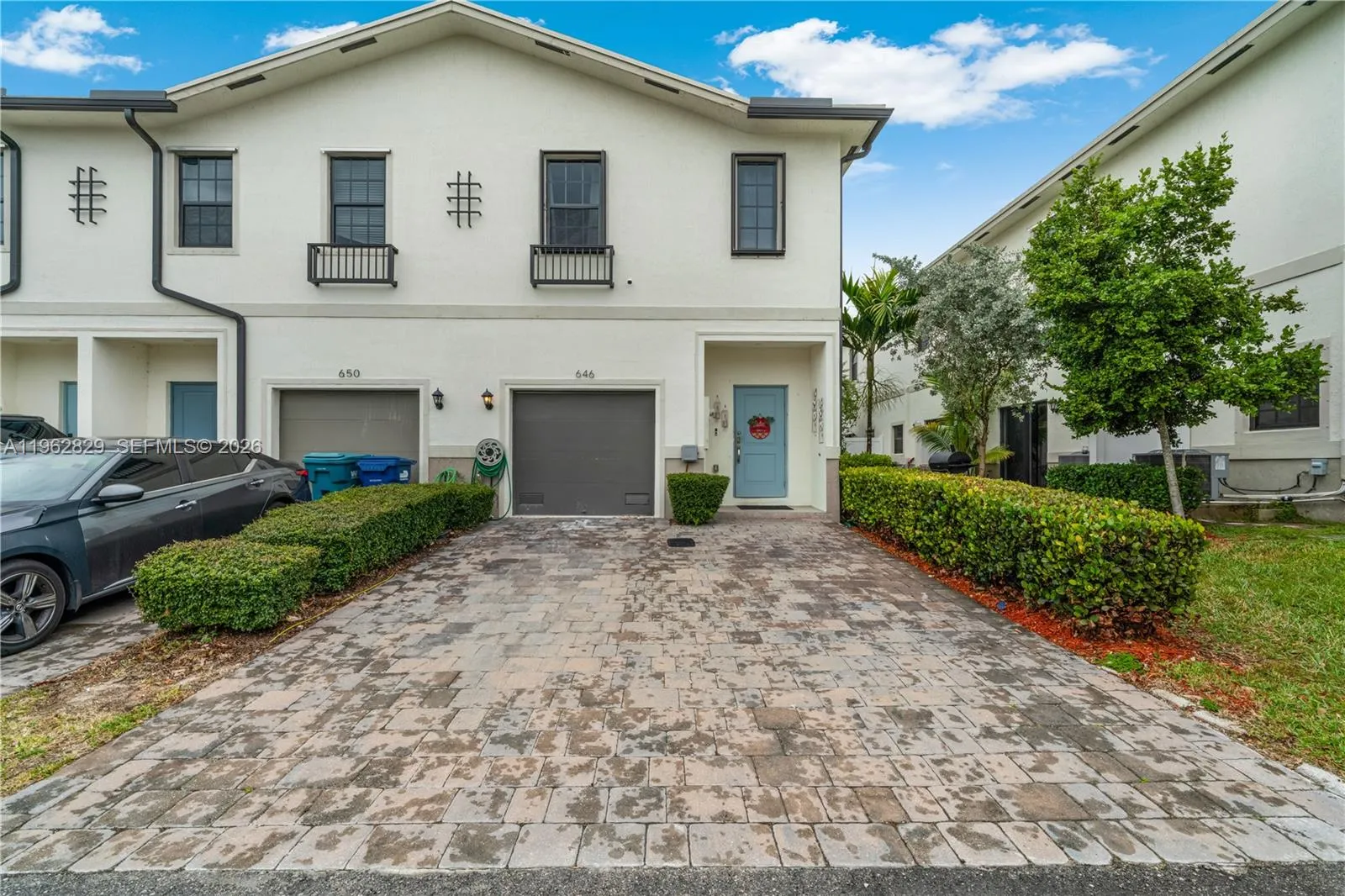 3 bedroom 2 bath for sale at 646 SW 12th St, Florida City FL 33034