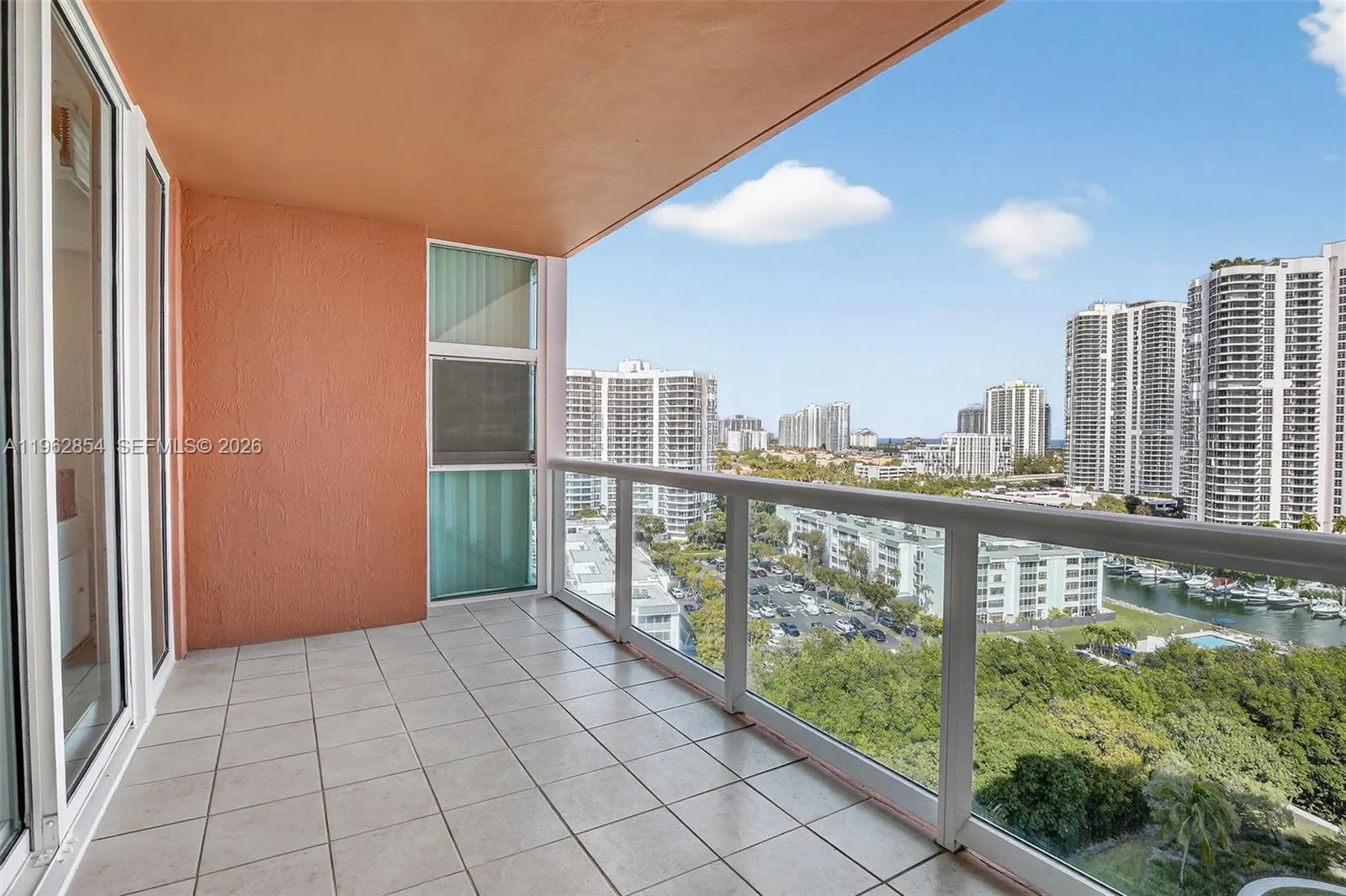 3370 Hidden Bay Dr # 1501, Aventura FL 33180