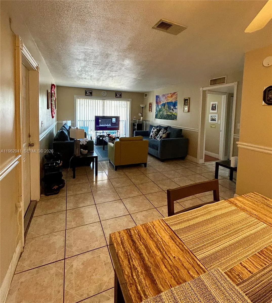 2916 NW 55th Ave # 2D, Lauderhill FL 33313