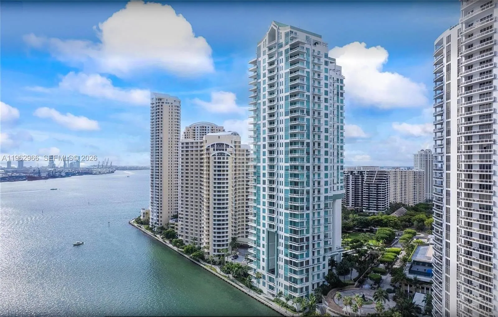 3 bedroom 3 bath for sale at 900 Brickell Key Blvd # 1101, Miami FL 33131