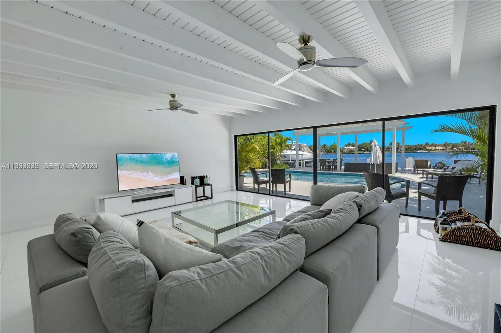 1405 Stillwater Dr, Miami Beach FL 33141