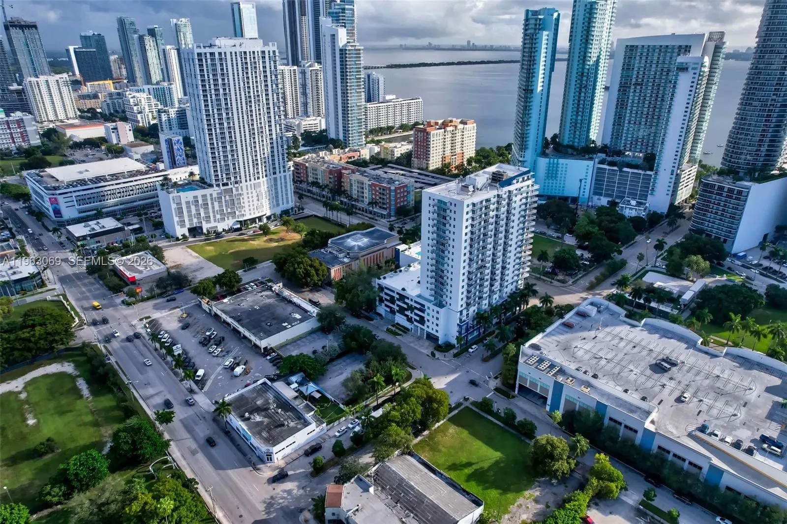 275 NE 18th St # 1, Miami FL 33132
