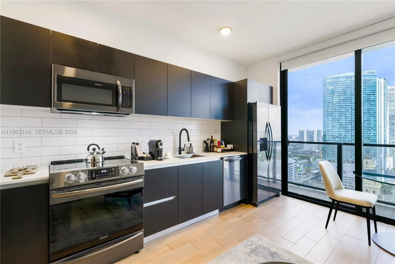 398 NE 5th St # 2205, Miami FL 33132
