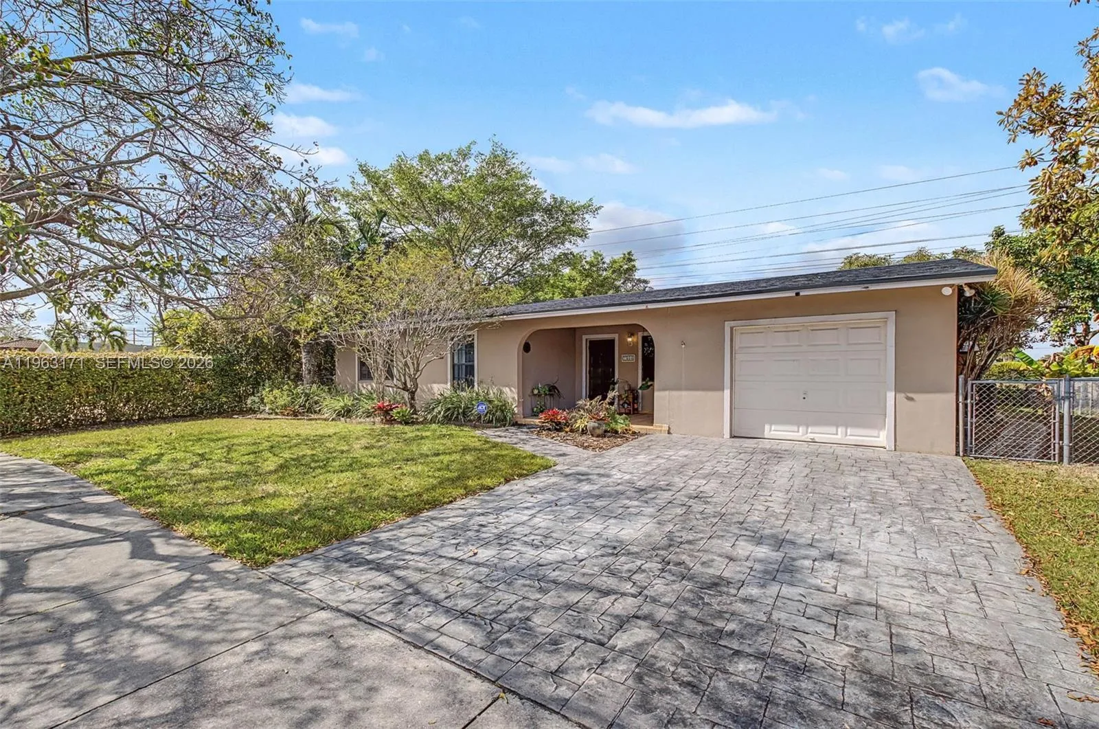 7354 SW 135th Ct, Miami FL 33183