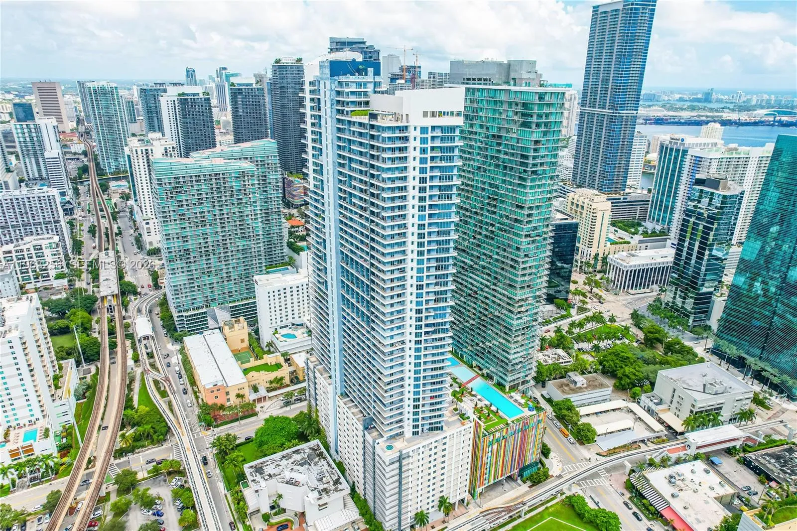 1 bedroom 1 bath for sale at 60 SW 13th St # 3416, Miami FL 33130