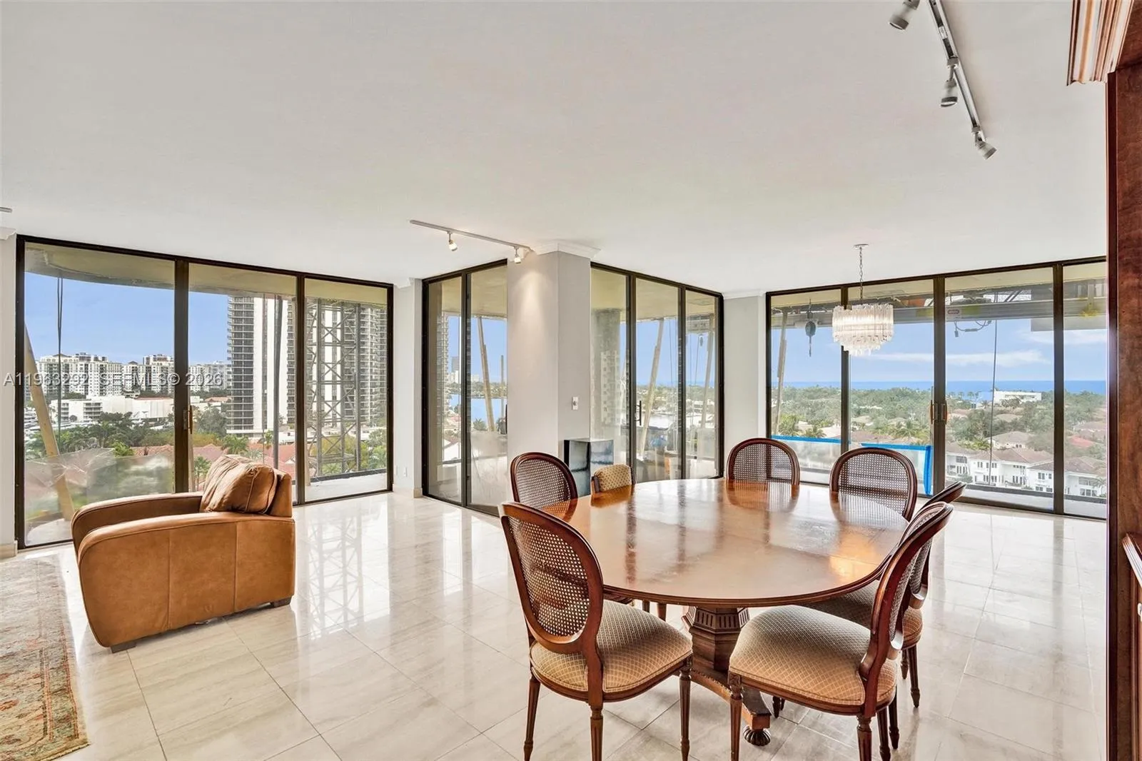 2 bedroom 2 bath for sale at 19355 Turnberry Way # 8K, Aventura FL 33180