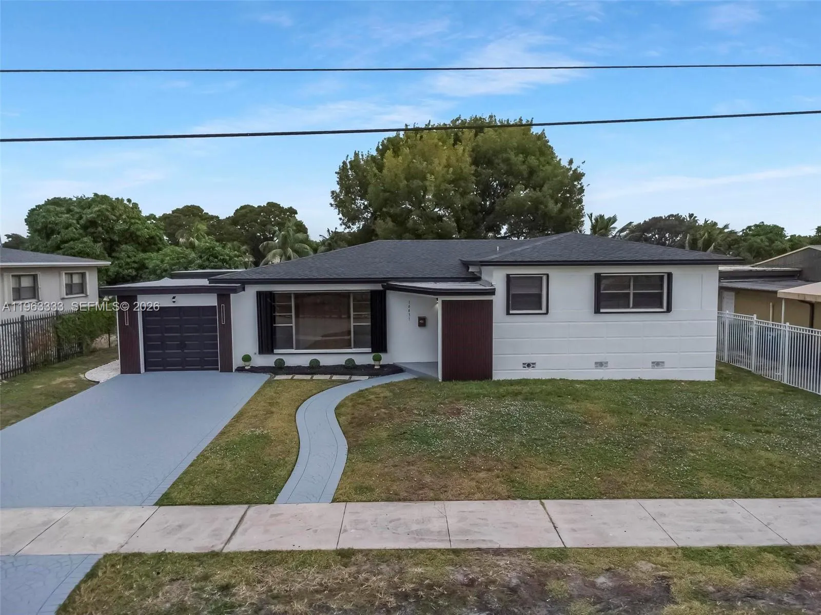 4 bedroom 2 bath for sale at 14431 NW 13th Rd, Miami FL 33167