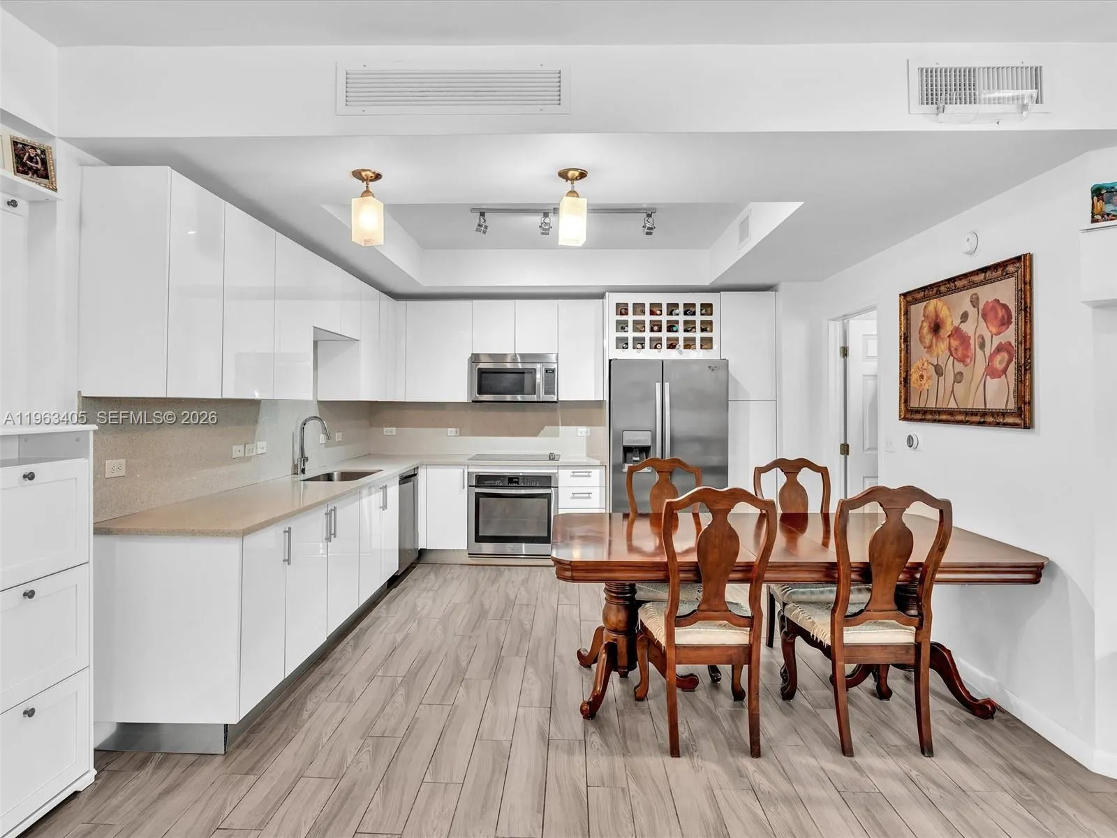 999 SW 1st Ave # 1201, Miami FL 33130