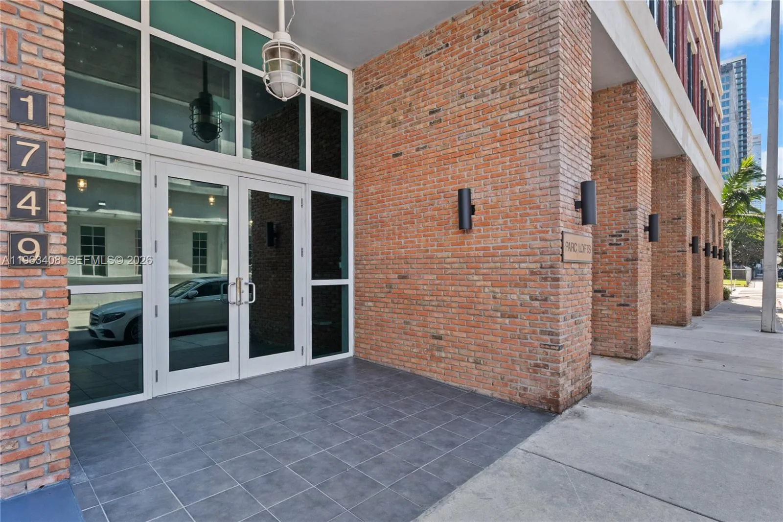 1749 NE Miami Ct # 605, Miami FL 33132