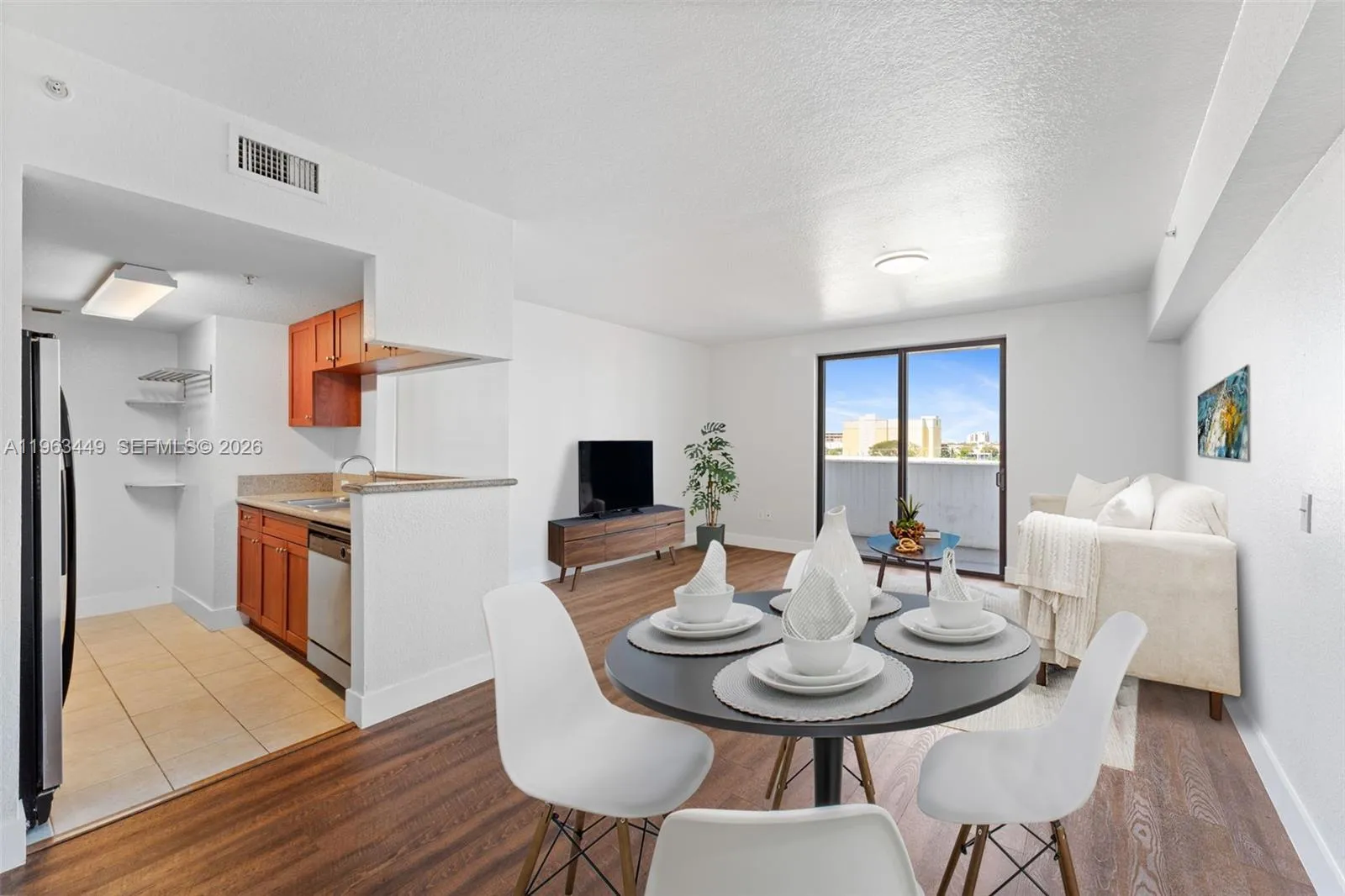 36 NW 6th Ave # 502, Miami FL 33128