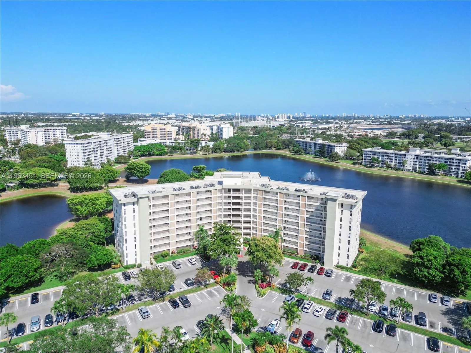 2940 N Course Dr # 712, Pompano Beach FL 33069