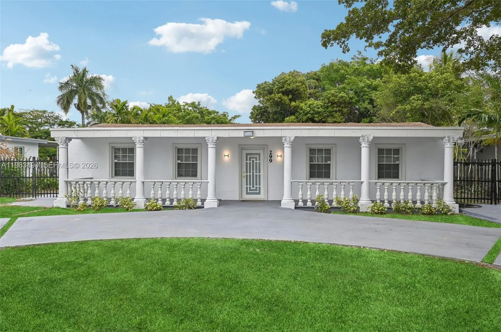 3 bedroom 2 bath for sale at 299 S Biscayne River Dr, Miami FL 33169