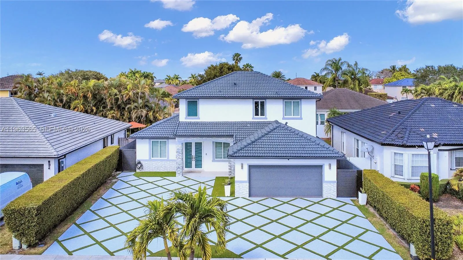 4 bedroom 3 bath for sale at 15967 SW 141st St, Miami FL 33196