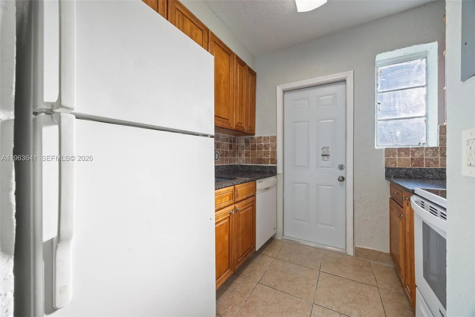 2525 N 23rd Ave, Hollywood FL 33020