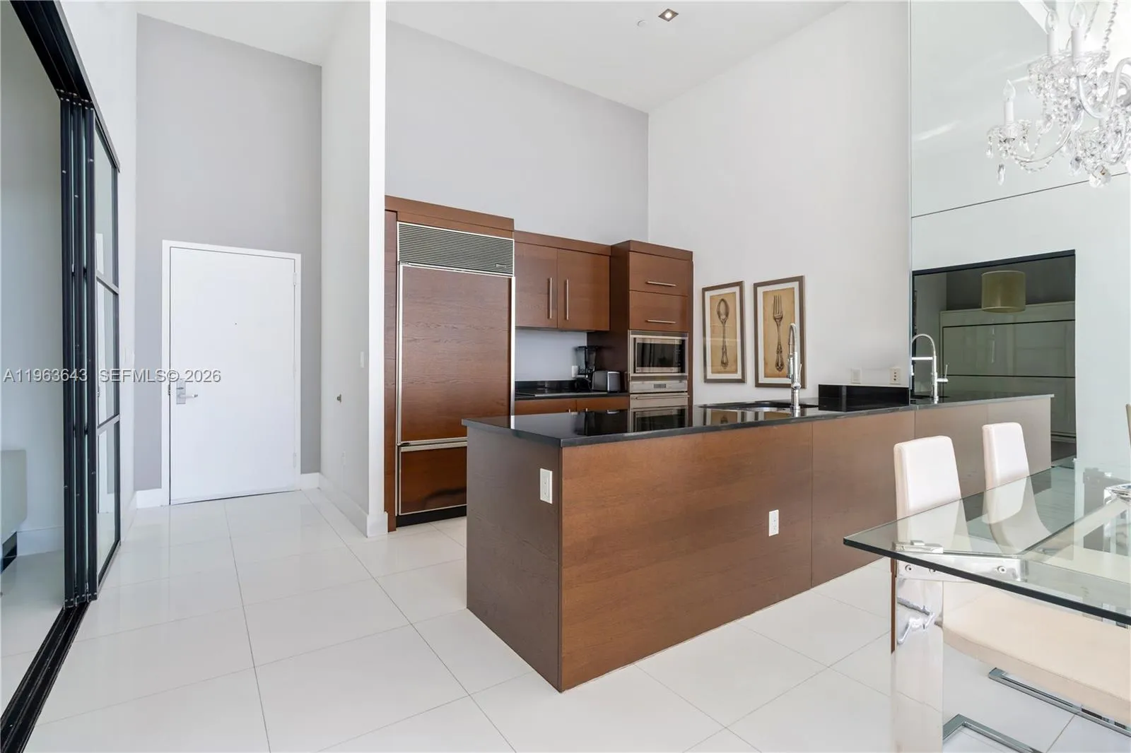 465 Brickell Ave # 2805, Miami FL 33131
