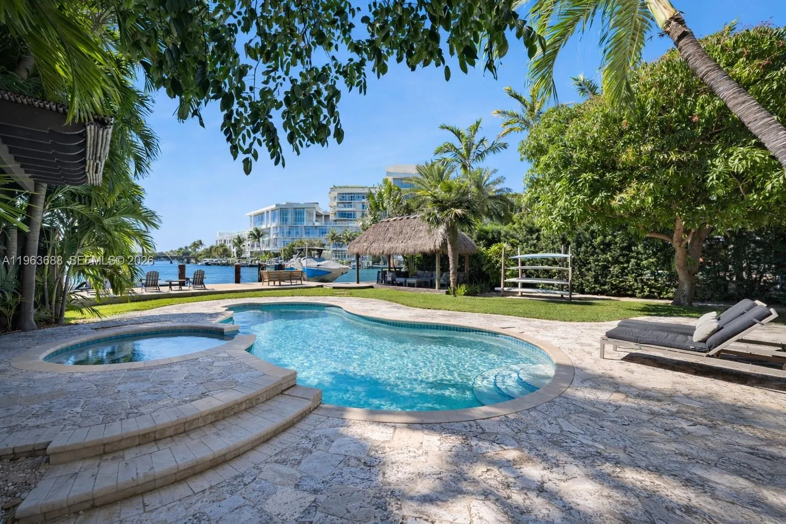 744 Lakeview Dr, Miami Beach FL 33140