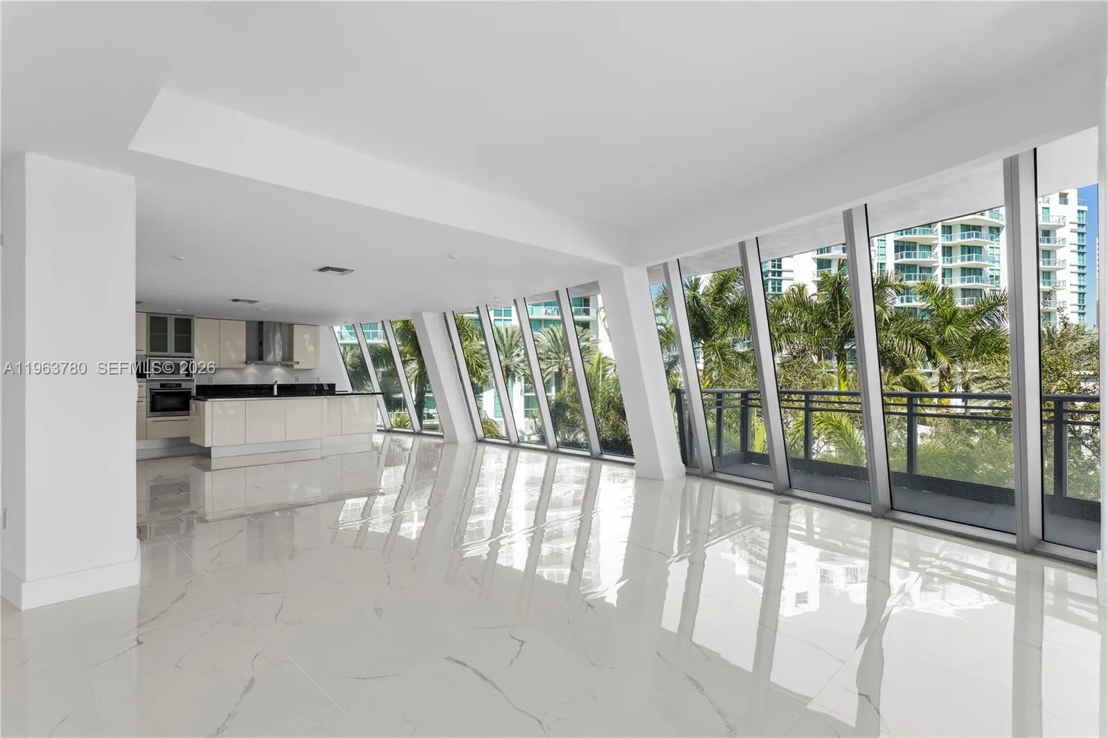 2950 NE 188th St # 349, Aventura FL 33180