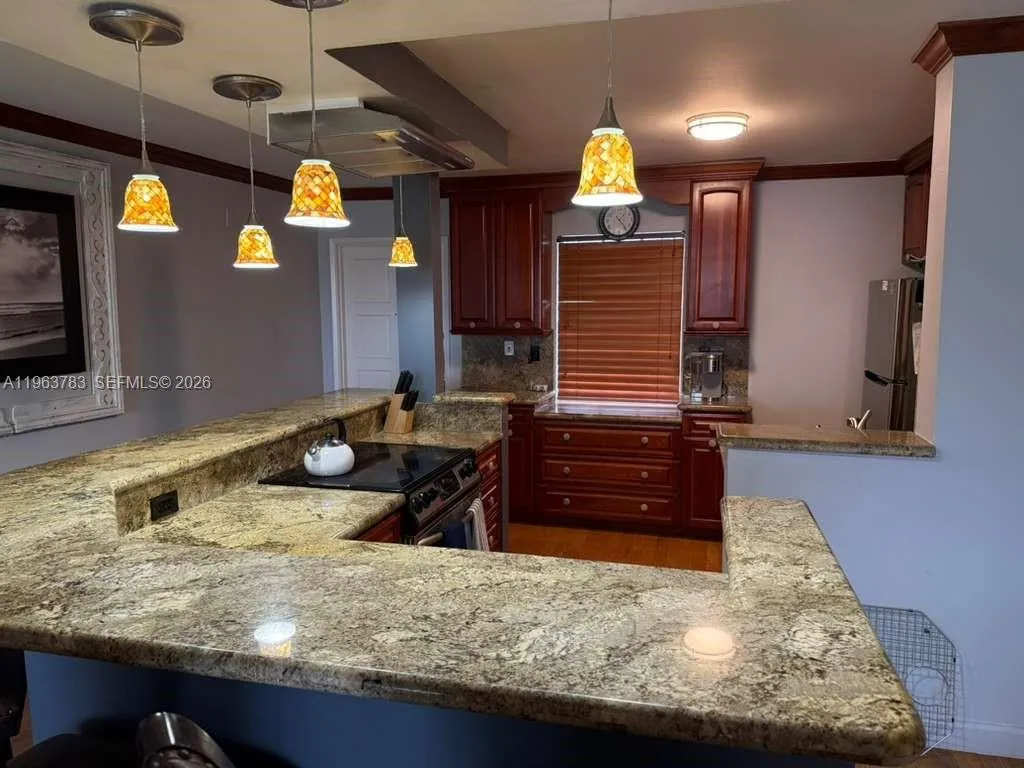 2691 S Course Dr # 202, Pompano Beach FL 33069