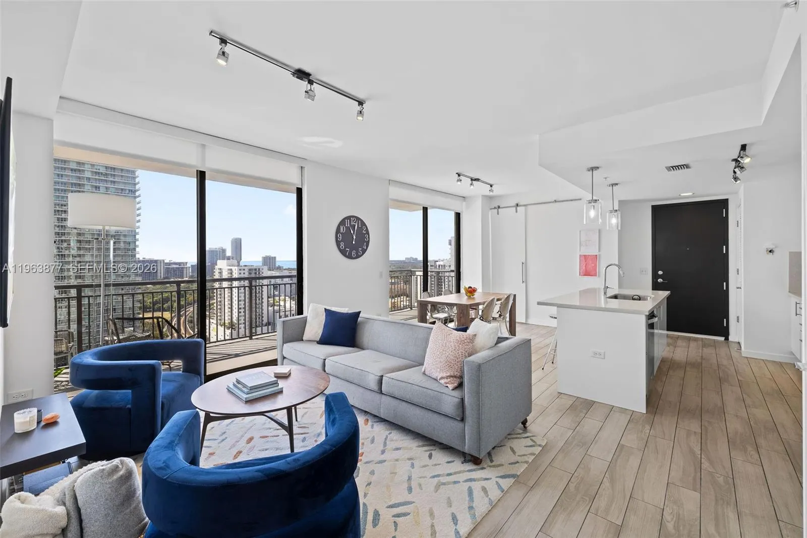 2 bedroom 1 bath for sale at 999 SW 1st Ave # 2303, Miami FL 33130