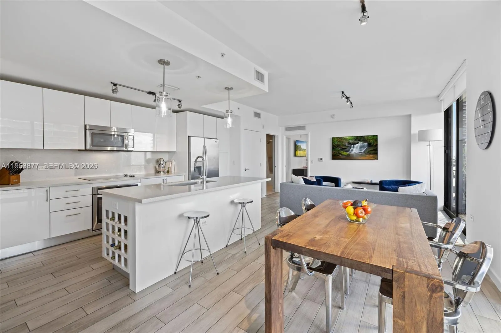999 SW 1st Ave # 2303, Miami FL 33130
