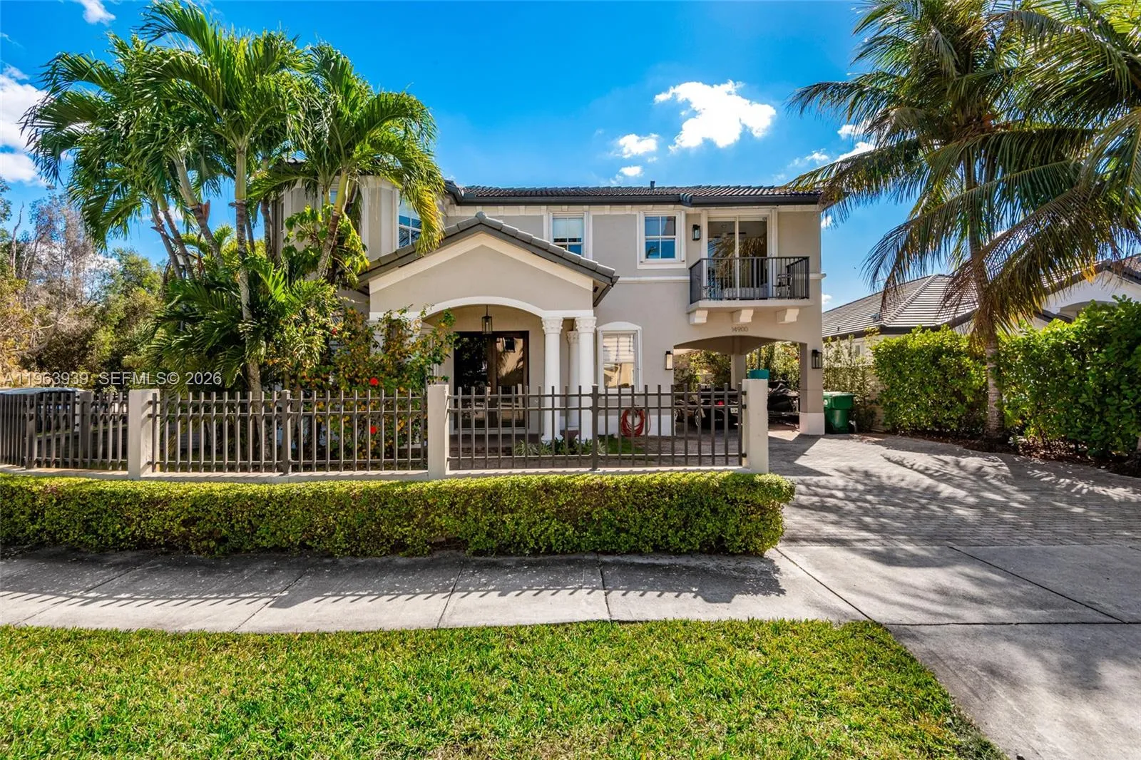 14900 SW 10th St, Miami FL 33194