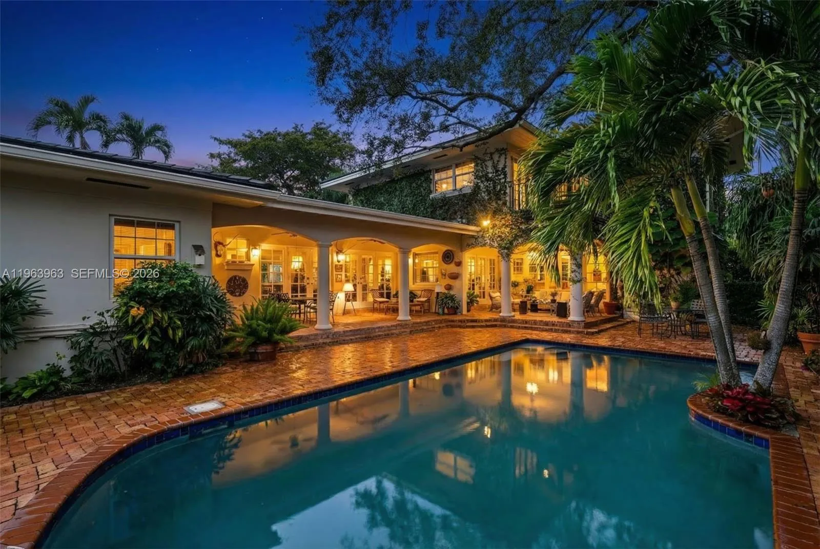 1255 Algardi Ave, Coral Gables FL 33146