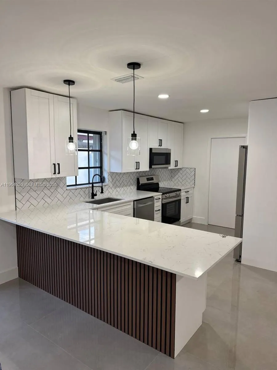 748 NW 133rd Ave, Miami FL 33182