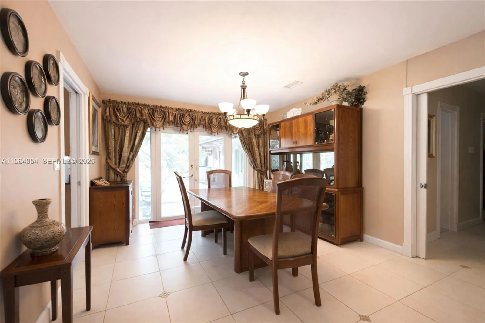 9761 SW 148th St, Miami FL 33176