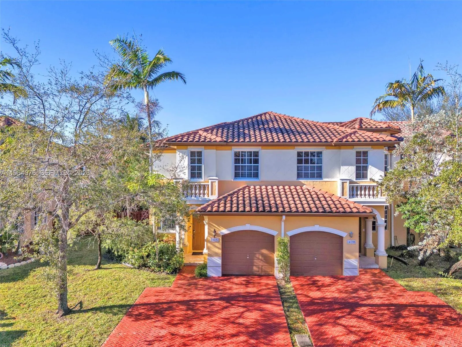 3 bedroom 2 bath for sale at 14092 SW 51st Ct, Miramar FL 33027