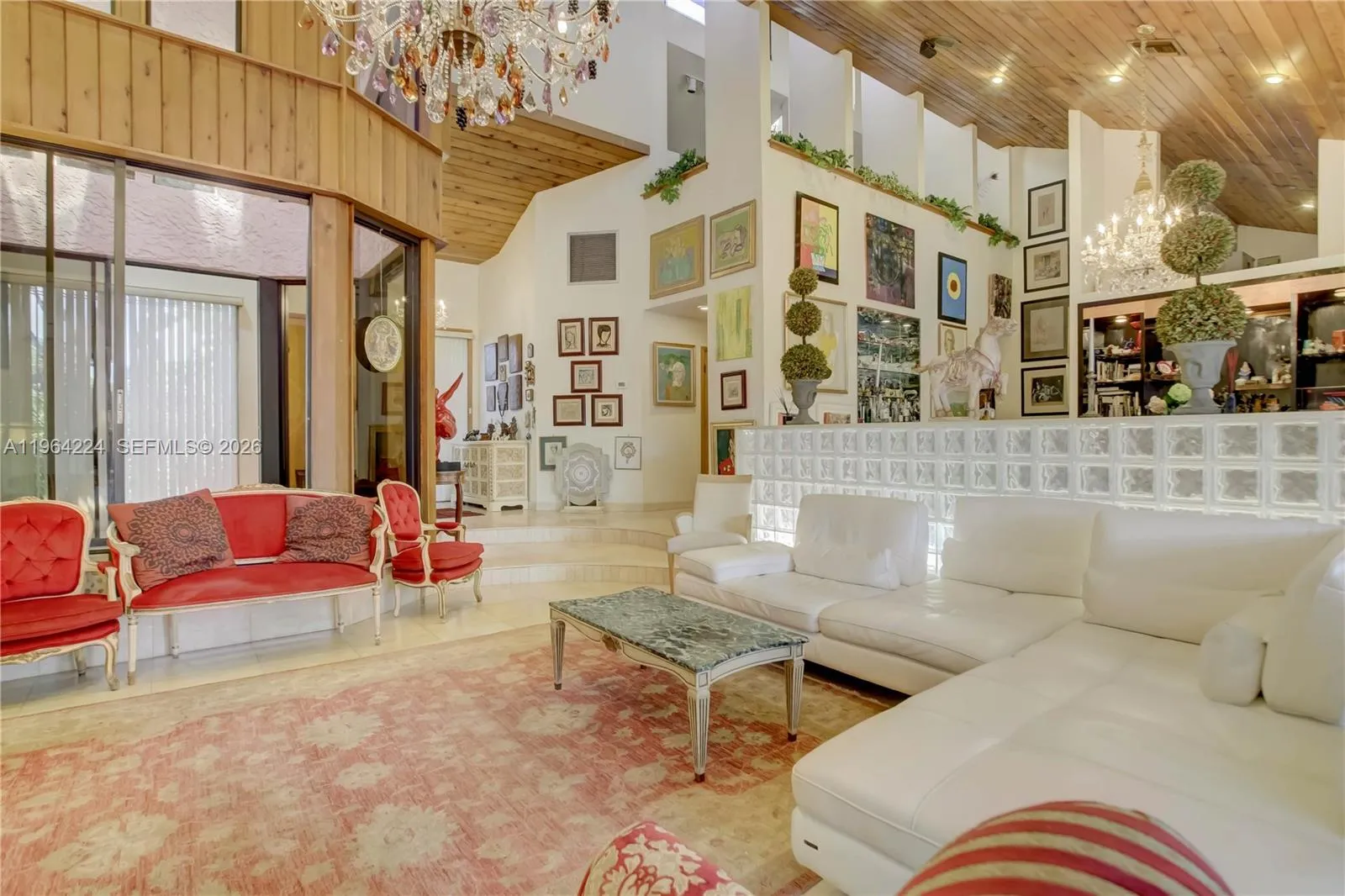 5 bedroom 4 bath for sale at 913 Diplomat Parkway, Hallandale Beach FL 33009