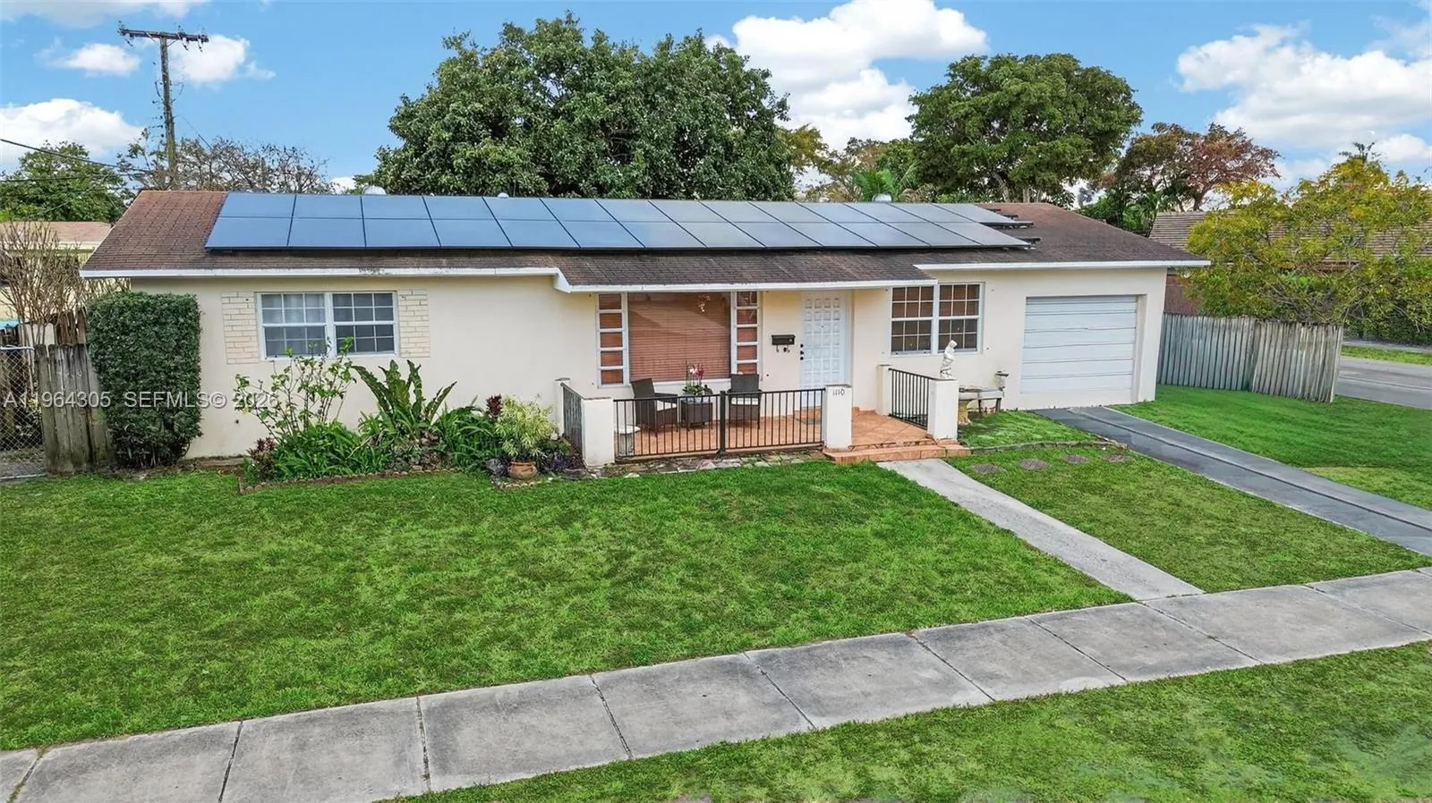 1110 NE 204th Ter, Miami FL 33179