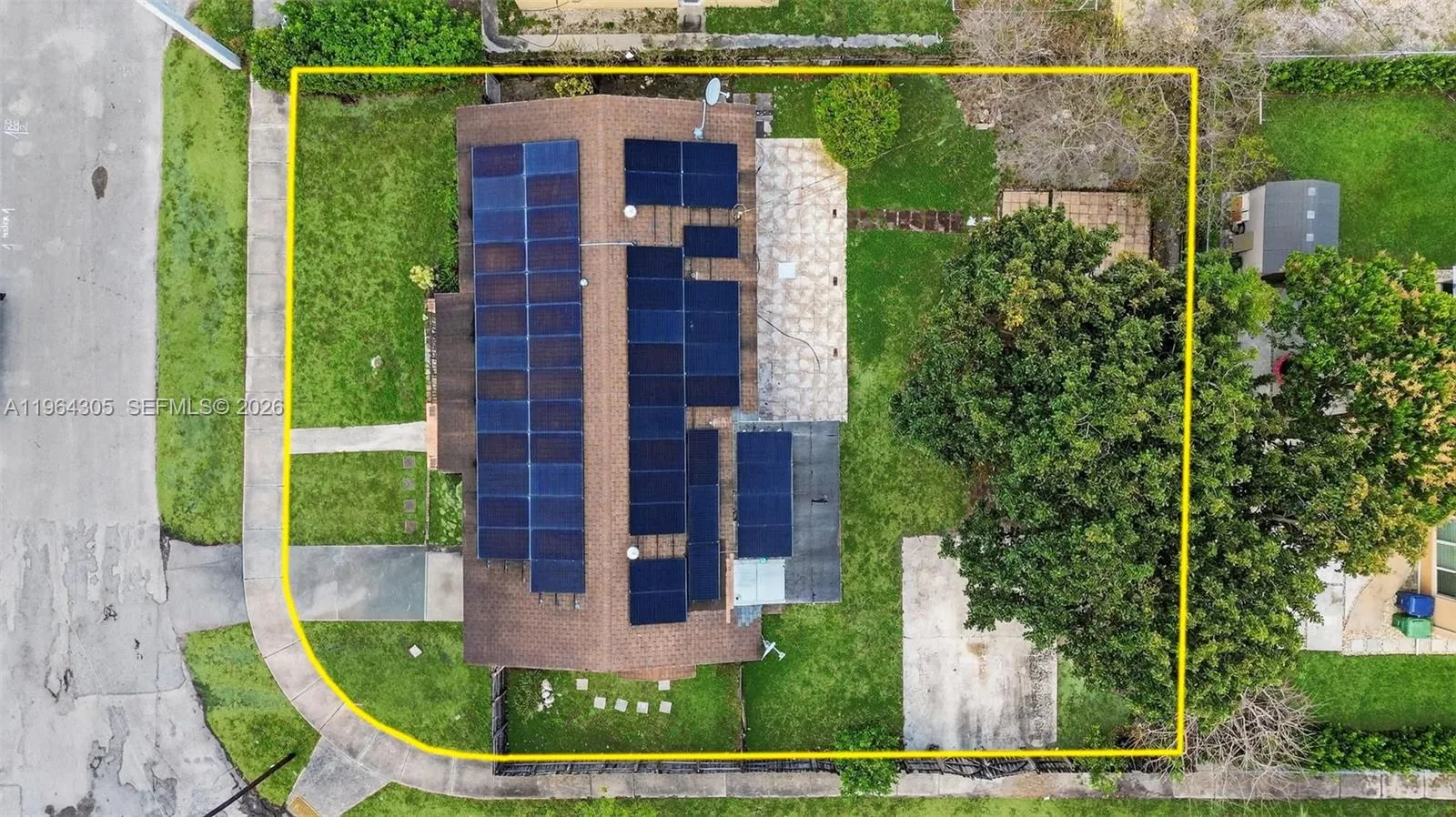 1110 NE 204th Ter, Miami FL 33179