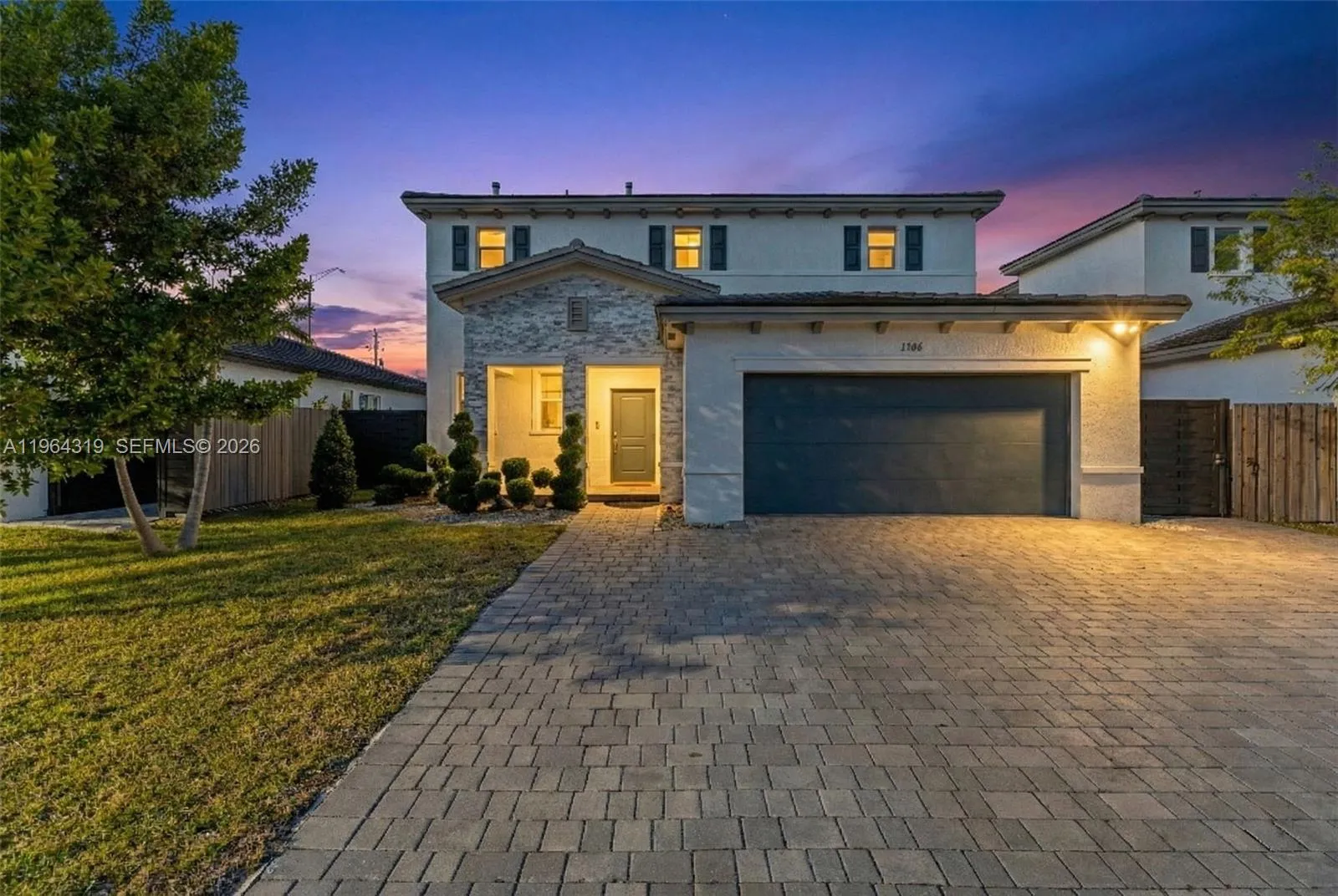 5 bedroom 3 bath for sale at 13611 SW 184th Ter, Miami FL 33177