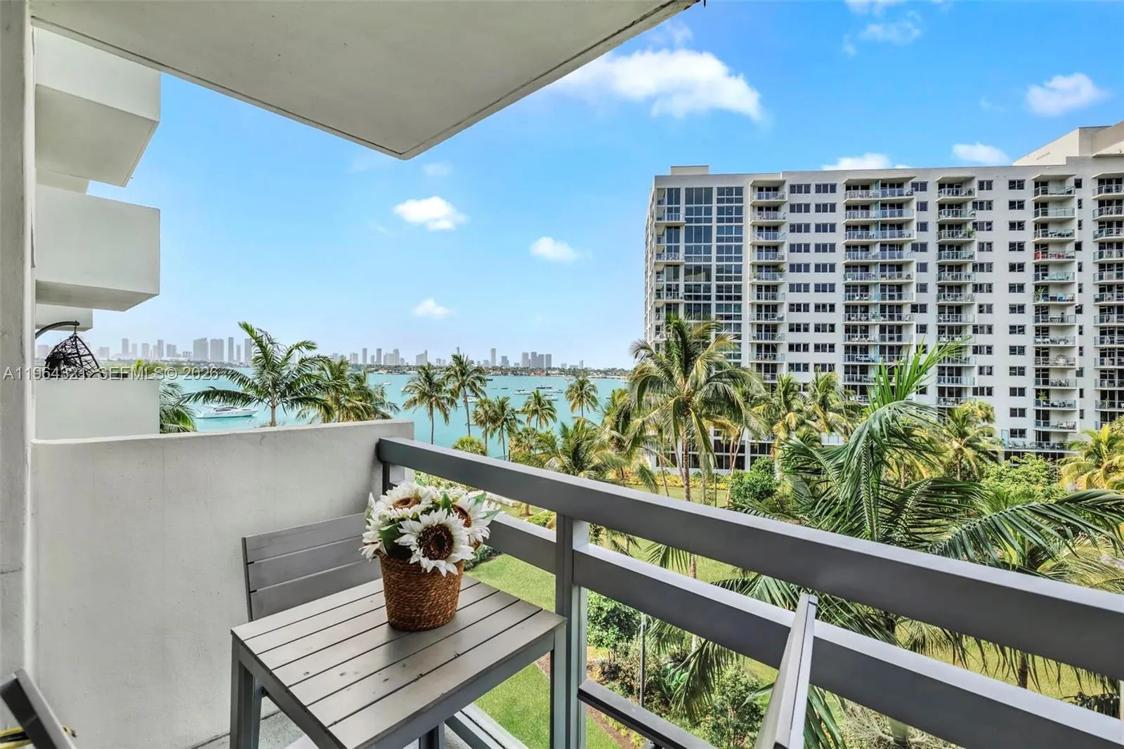 1 bedroom 1 bath for sale at 1500 Bay Rd # 544S, Miami Beach FL 33139