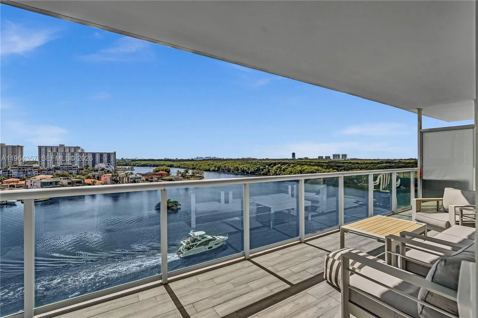 400 Sunny Isles Blvd # 907, Sunny Isles Beach FL 33160