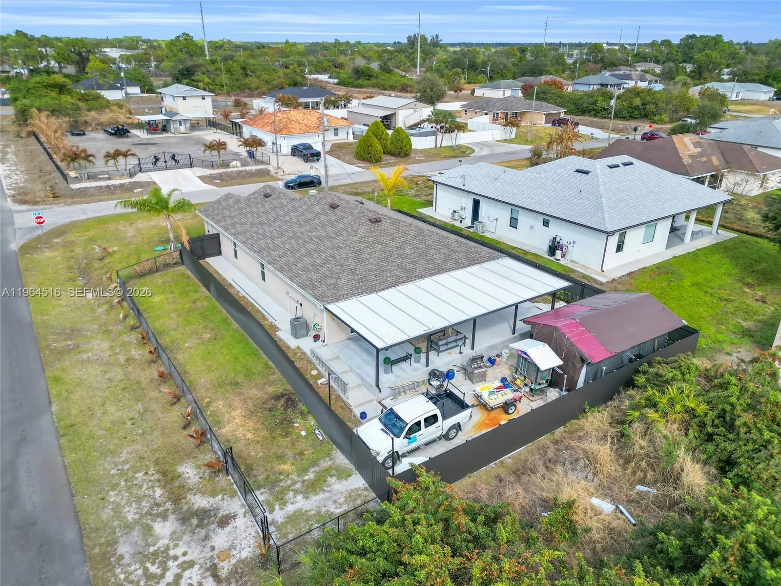 2707 2nd St SW, Other City - In The State Of Florida FL 33976